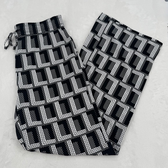 Karl Lagerfeld Pants - New Karl Lagerfeld Paris Womens Black White Geometric Wide Leg Pants Size Small